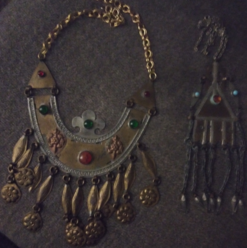 HTF Rare Nassims iron bib necklaces with cabachons 60s vintage - Picture 3 of 12